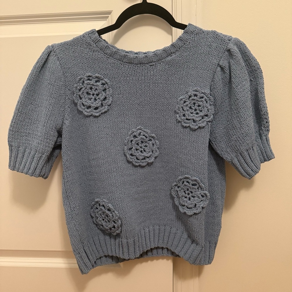 Joie Short Sleeve Sweater w/ Floral Crochet Applique - Size S
